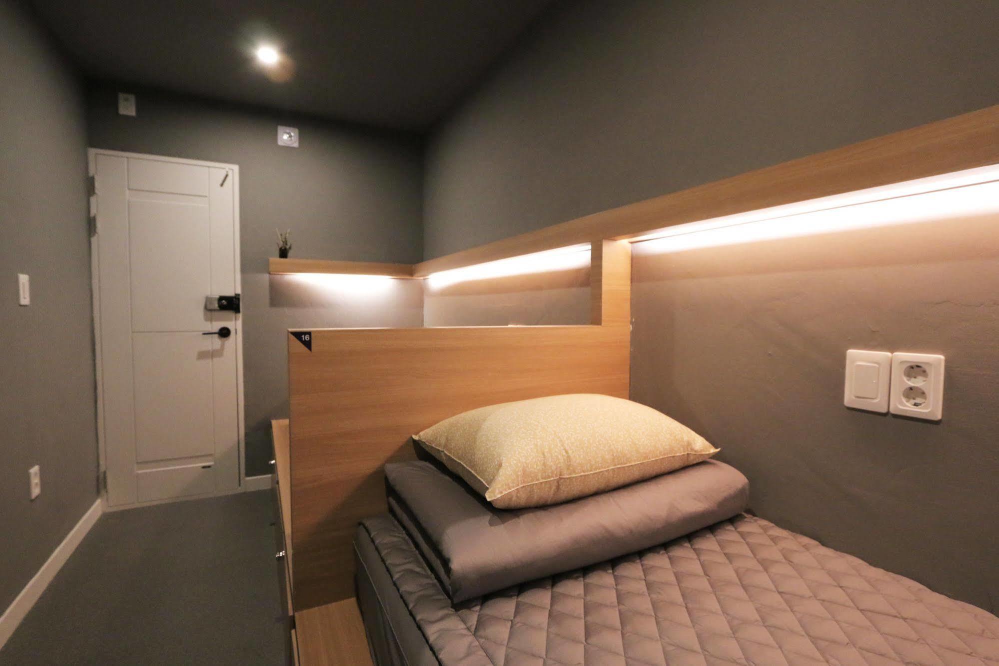 Blueboat Hostel Jeonju Exterior photo